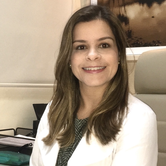 Renata Fac Amoedo