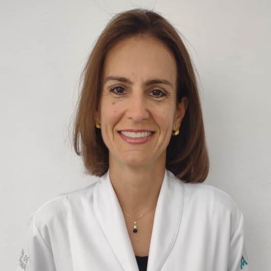 Cec�lia Oliveira Barbosa Buck