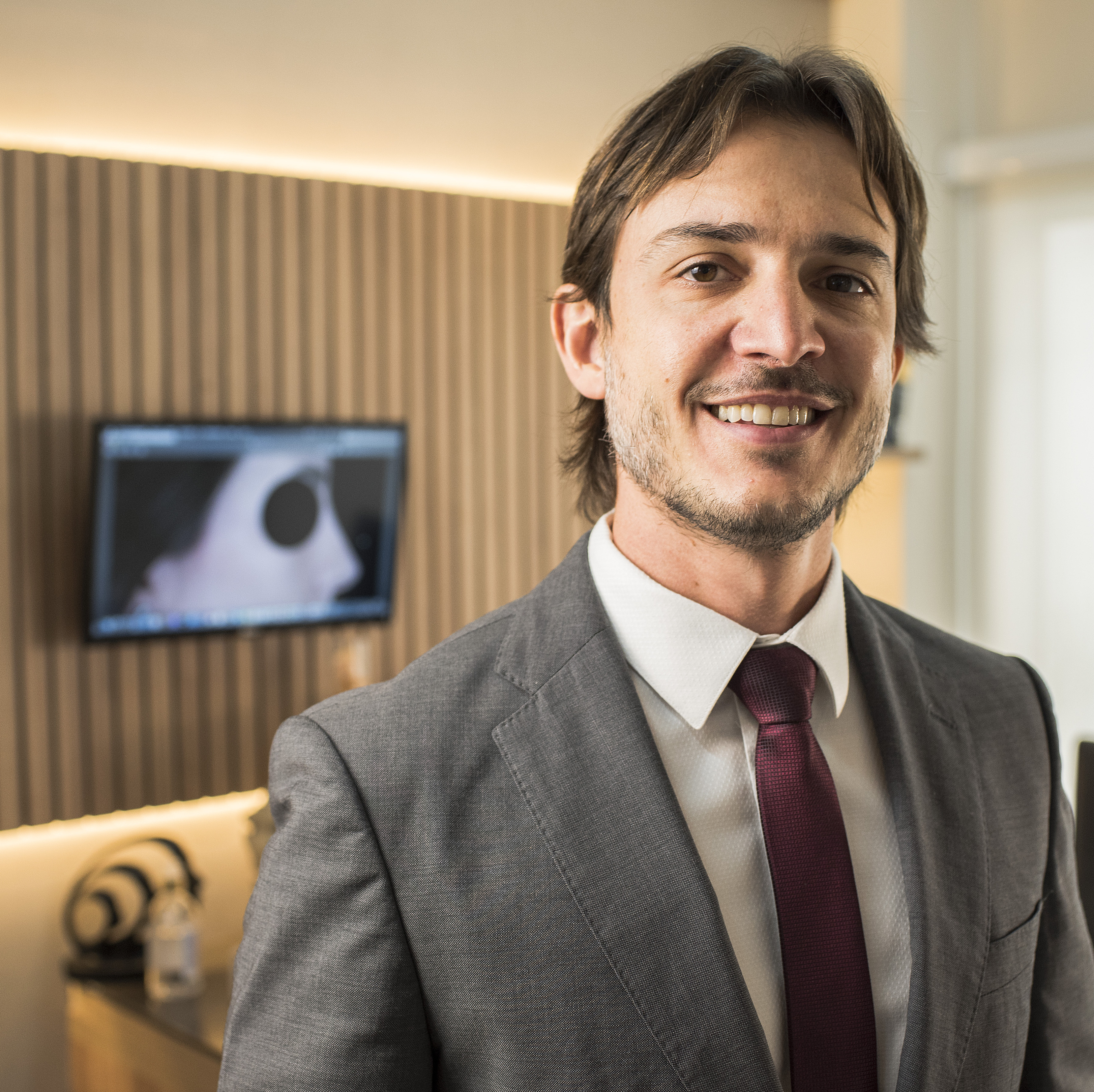 Guilherme Constante Preis Sella